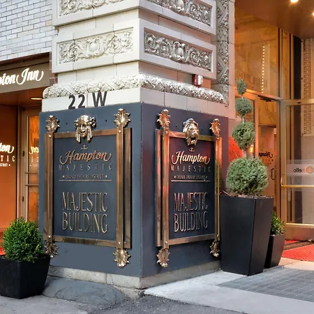 Hampton Inn Majestic Chicago Theatre District-3
